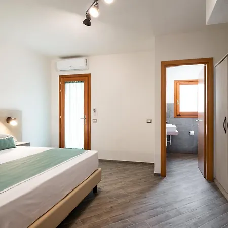 Coro E Bentu Rooms & View San Teodoro  Exterior photo
