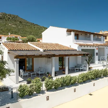 Coro E Bentu Rooms & View San Teodoro  Exterior photo