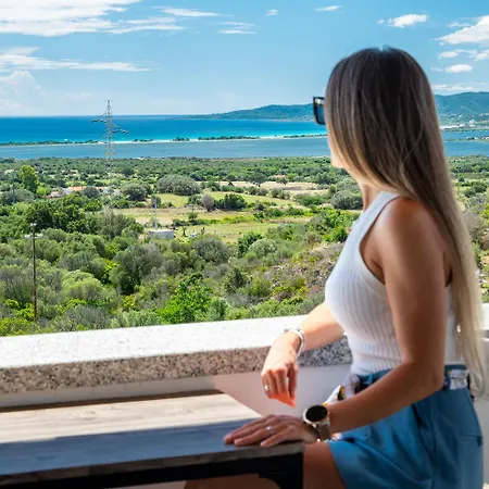 Coro E Bentu Rooms & View San Teodoro  Exterior photo